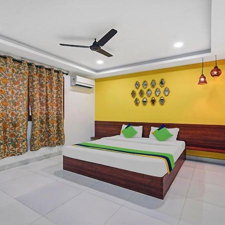 Treebo Signature Grande Kottakuppam Exterior photo